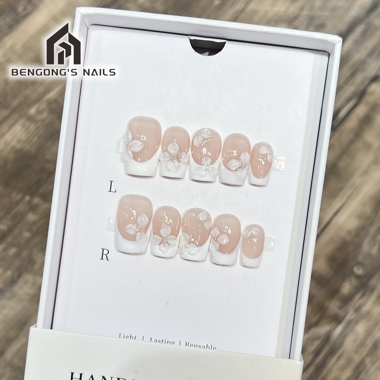 Blanc Fleur French | Medium-length square |Handmade Press-On Nails | Removable and Reusable | Free Tool Kit Included
