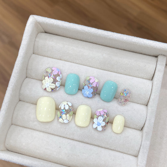 18 Floral Fantasies: A Blooming Handmade Press-On Nails Collection |Removable and Reusable | Free Tool Kit Included
