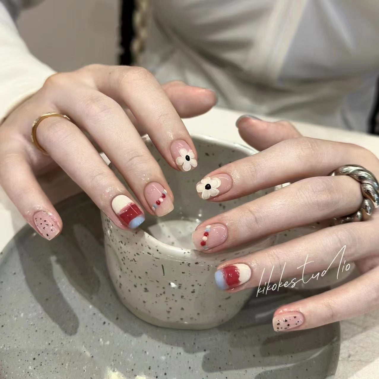 Short Square Hand-Painted Flower Design Handmade Press-On Nails | Removable & Reusable | Free Tool Kit Included