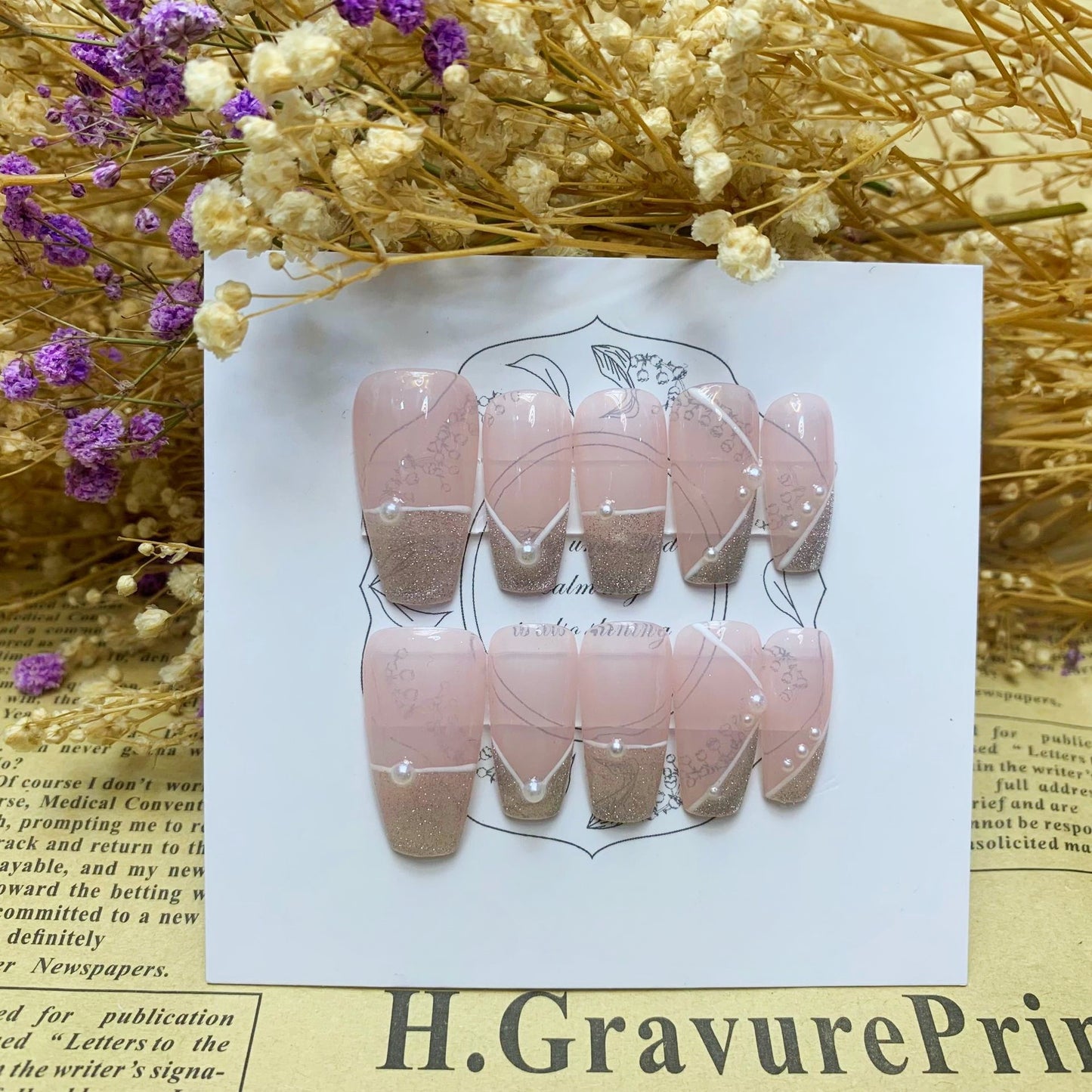 Minimalist lines French light pink nude handmade press-on nails | Detachable and reusable | Free toolkit included