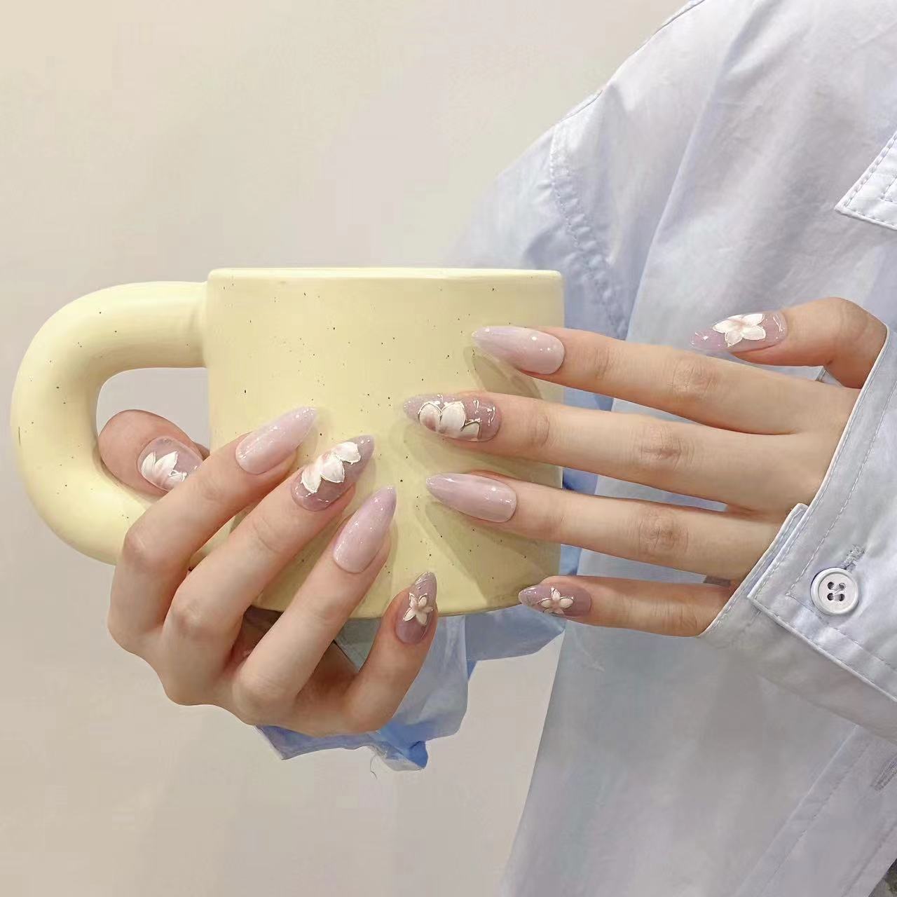 Hand-painted Orchid Ombre Light Purple Almond-Shaped Press-On Nails | Removable and Reusable | Free Tool Kit Included