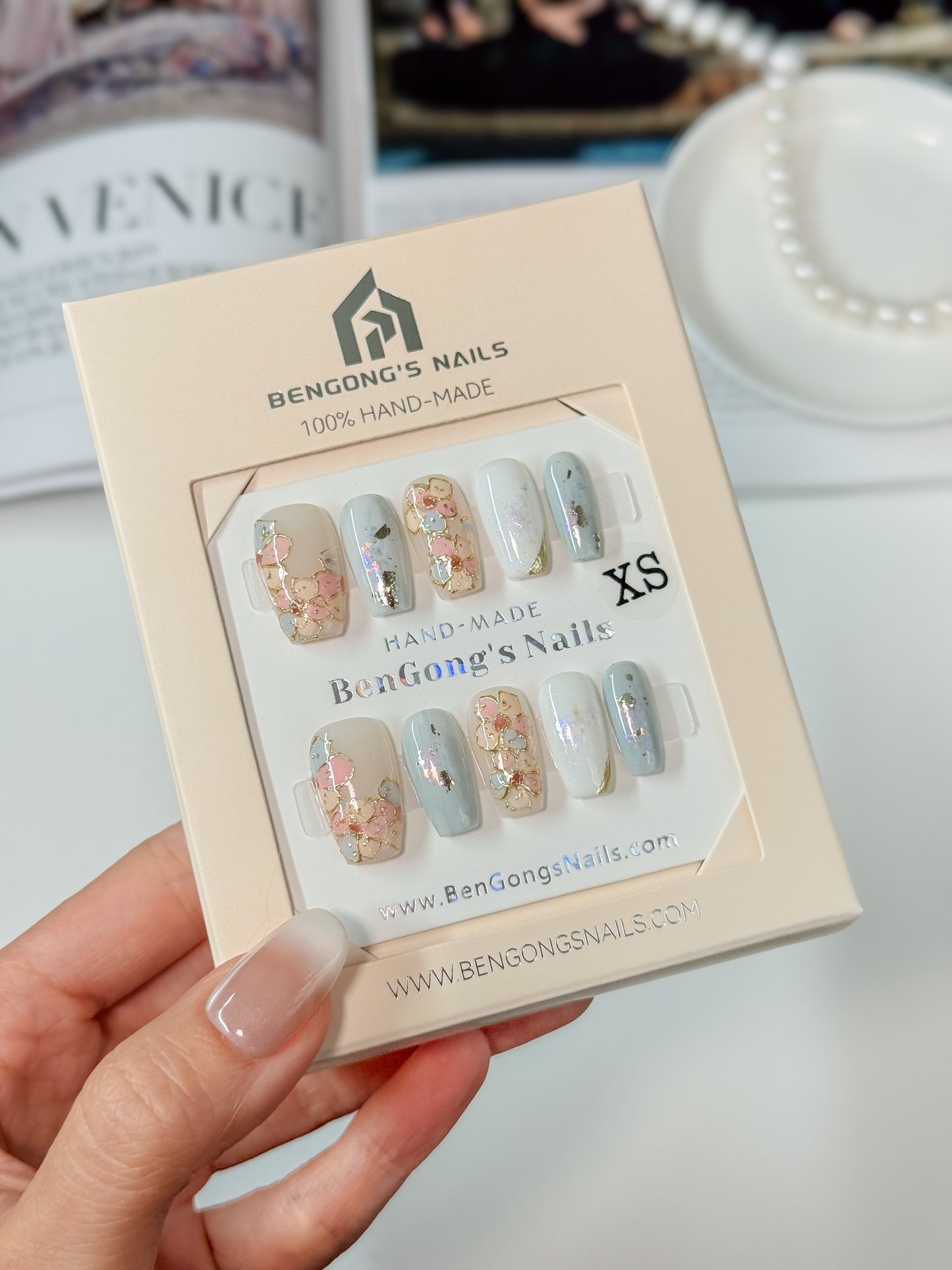 2 Nails Shapes | Floral Enamel-Effect | Handmade Press-On Nails | Removable and Reusable | Free Tool Kit Included